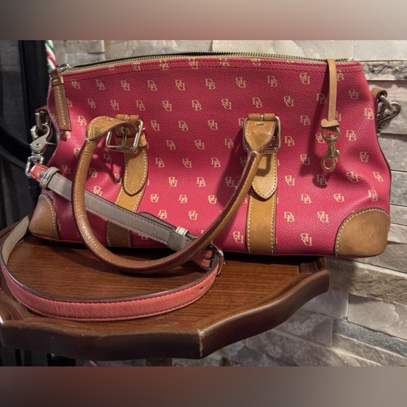 Vintage Dooney & Bourke Berry Pink Crossbody  Satchel Shoulder Arm Bag Purse EUC - Picture 5 of 10